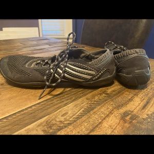 Merrell Pace Glove Black Women’s Running Shoe